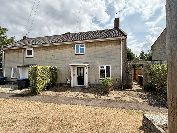 3 Bedroom Semi-Detached House For Sale In Highfield Road, Bradford-On-Avon, BA15