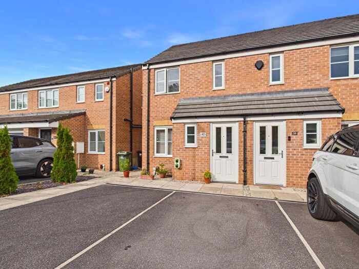2 Bedroom End Terrace House For Sale In Friarwood Avenue, Pontefract, WF8