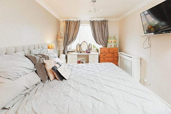 2 Bedroom Apartment For Sale In Vesey Road, Sutton Coldfield, B73