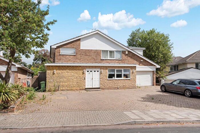 5 Bedroom House To Rent In The Spinneys, Bickley, Kent, BR1