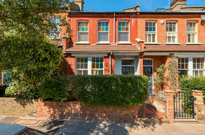 4 Bedroom Terraced House To Rent In Landrock Road, Crouch End, London, N8