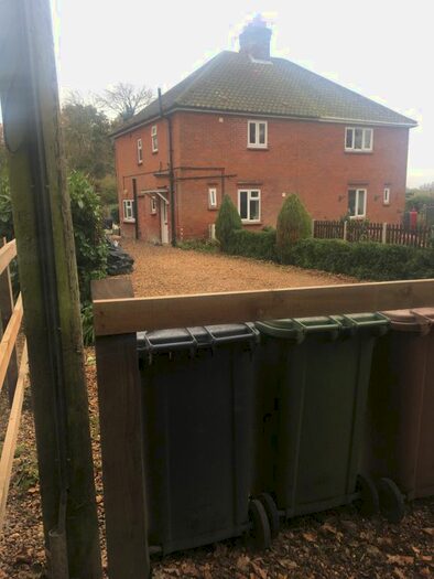 3 Bedroom Semi-Detached House To Rent In Crowgate Estate, Tunstead NR12