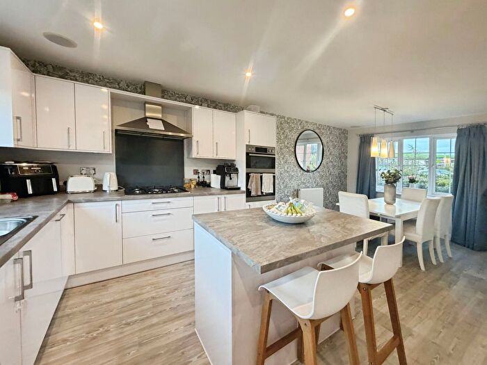 4 Bedroom Detached House For Sale In Almond Green Avenue, Standish, Wigan, WN6