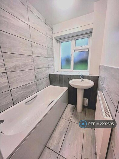 3 Bedroom Flat To Rent In Humberstone Road, Birmingham, B24