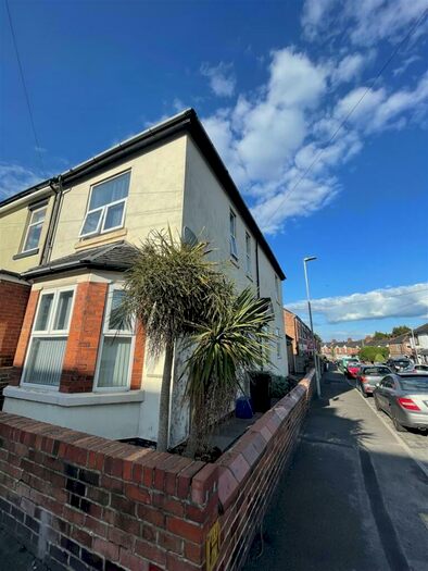1 Bedroom Property To Rent In Alastair Road, Stoke-On-Trent, ST4
