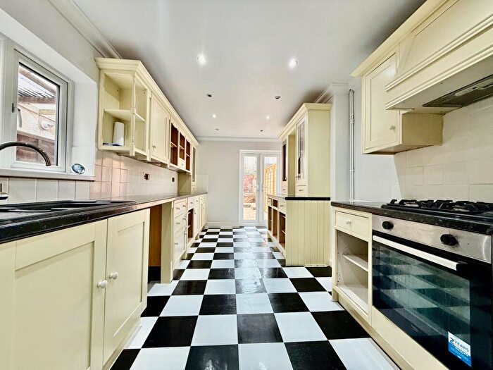 2 Bedroom House To Rent In St. Stephens Road, Portsmouth, PO2