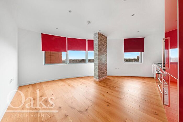 1 Bedroom Apartment To Rent In Altyre Road, East Croydon, CR0