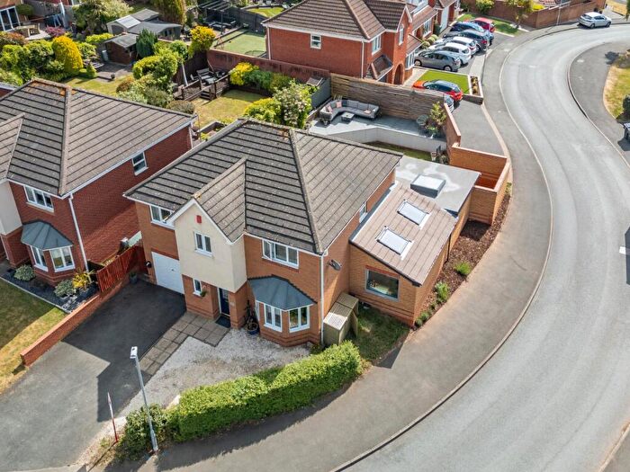 5 Bedroom Detached House For Sale In Royal Worcester Crescent, Bromsgrove, Worcestershire, B60