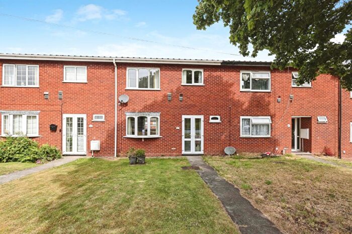 3 Bedroom Terraced House For Sale In New Henry Street, Oldbury, B68
