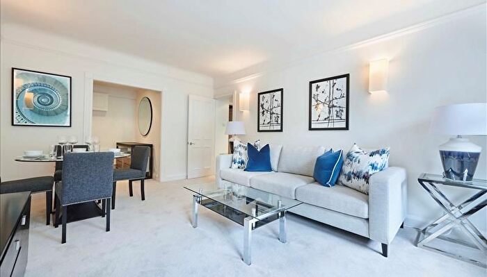 2 Bedroom Flat To Rent In Fulham Road, London, SW3