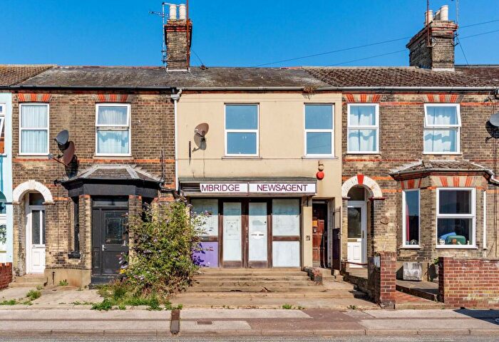 2 Bedroom Flat For Sale In Rotterdam Road, Lowestoft, NR32