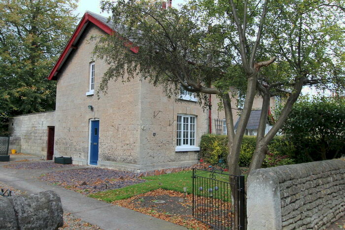 2 Bedroom Cottage To Rent In New Road, Firbeck, Worksop, S81