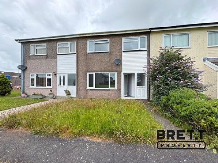 3 Bedroom Terraced House To Rent In Fair View, Johnston, Haverfordwest, Pembrokeshire., SA62
