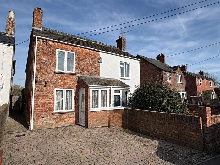 3 Bedroom Cottage To Rent In Passage Road, Saul, GL2