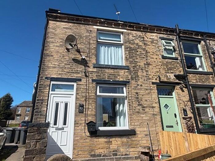 1 Bedroom End Of Terrace House To Rent In Nelson Street, Queensbury, BD13