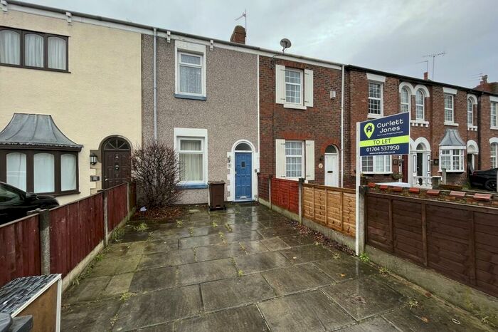 2 Bedroom Town House To Rent In Castle Street, Southport, Merseyside., PR9