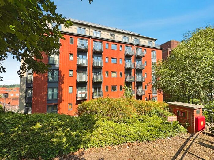2 Bedroom Flat To Rent In Rouen Road, Norwich, Norfolk, NR1