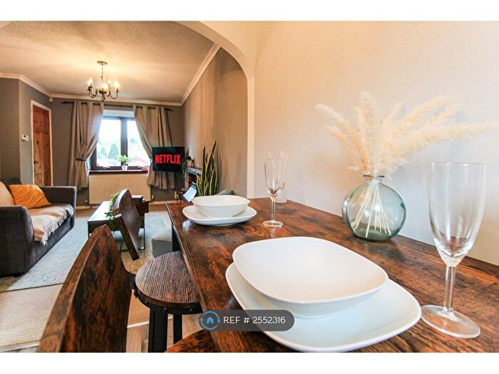 2 Bedroom End Of Terrace House To Rent In Swallow Gardens, Carlton, Nottingham, NG4
