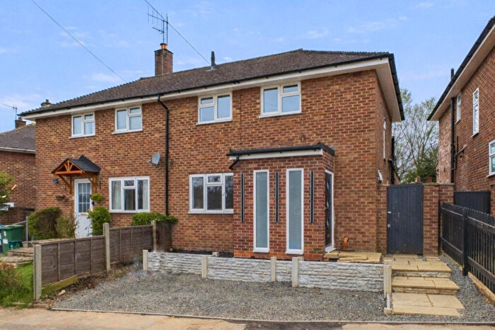 3 Bedroom Semi-Detached House To Rent In Pixies Hill Road, Hemel Hempstead, HP1