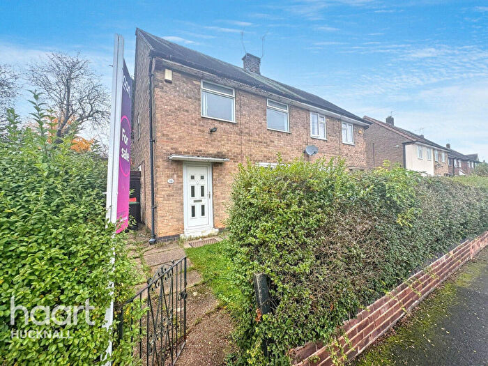 2 Bedroom Semi Detached House For Sale In Lilac Road, Nottingham, NG15