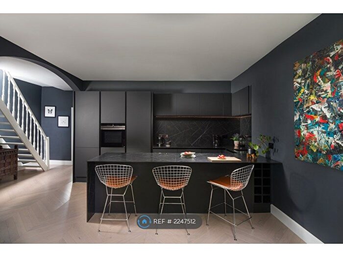 2 Bedroom Flat To Rent In Holland Road, London, W14