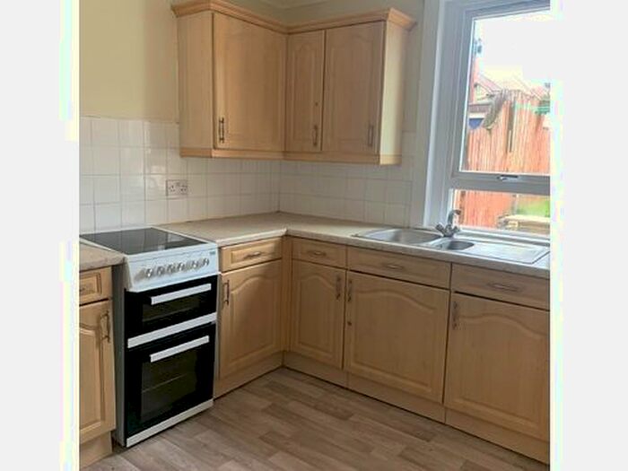 2 Bedroom Flat To Rent In Jubilee Road, Whitburn, EH47