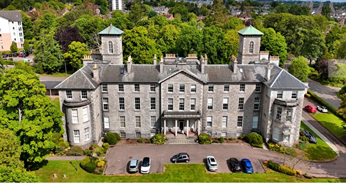 3 Bedroom Flat For Sale In Elmhill House, Shaw Crescent, Aberdeen, AB25