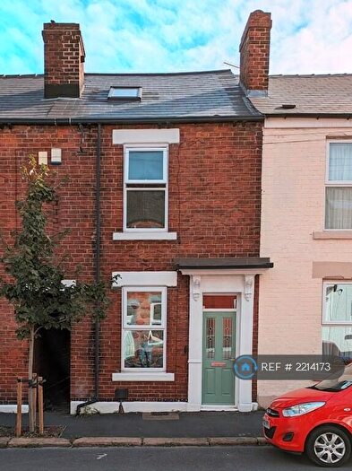 3 Bedroom Terraced House To Rent In Langdon St, Sheffield, S11