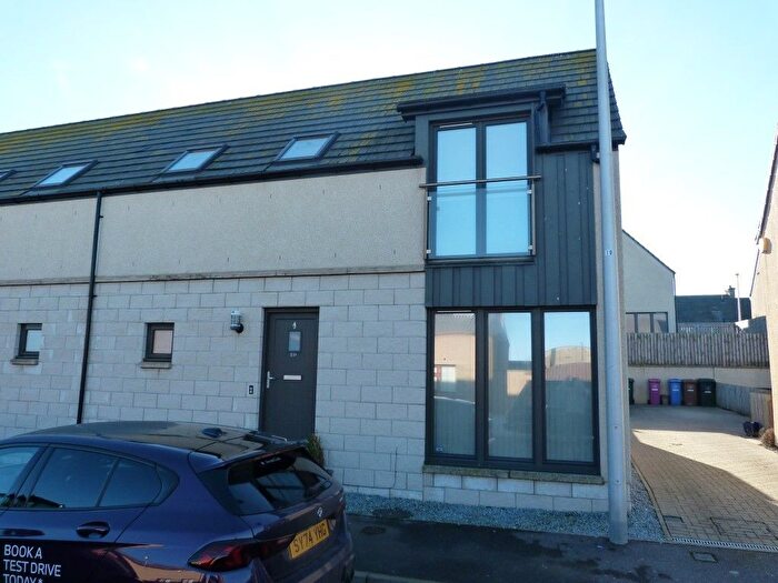3 Bedroom Semi-Detached House To Rent In Shore Street, Lossiemouth, IV31