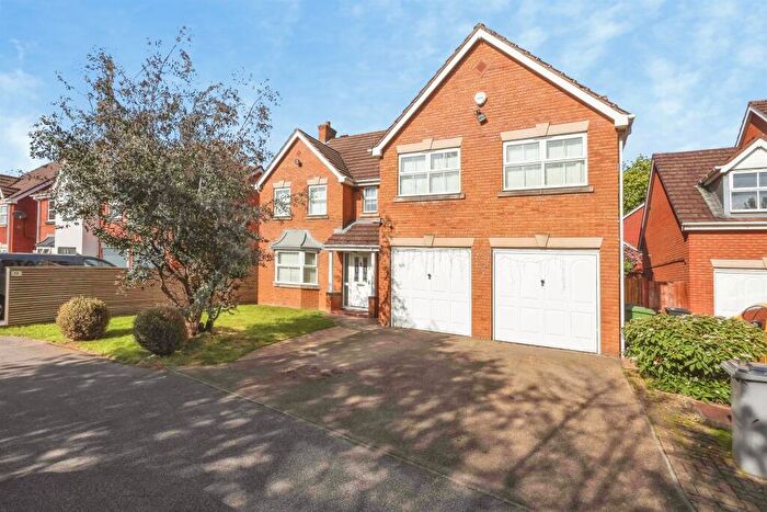 5 Bedroom Detached House For Sale In Byford Way, Birmingham, B37