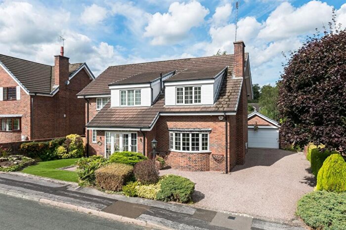4 Bedroom Detached House For Sale In Packsaddle Park, Prestbury, SK10