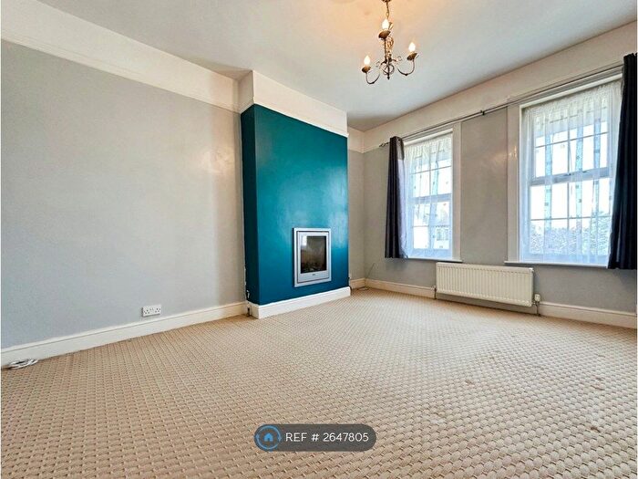 2 Bedroom Flat To Rent In Kingsfield Road, Herne Bay, CT6