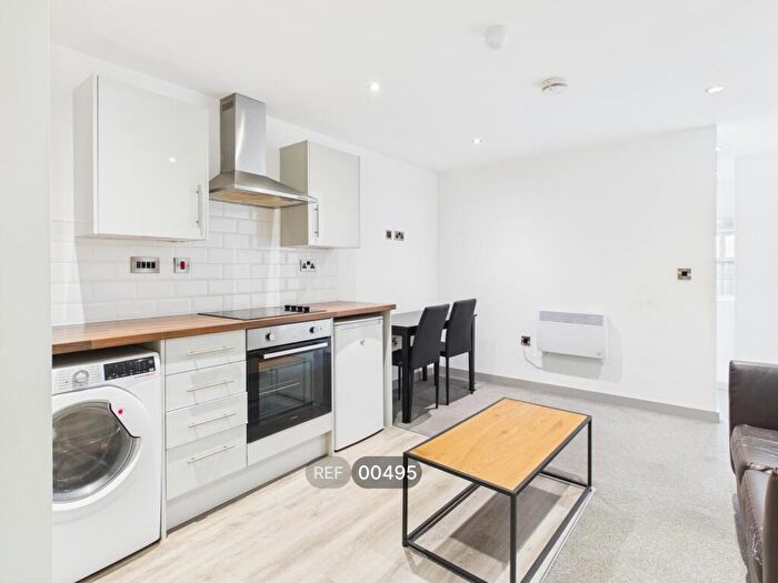 1 Bedroom Apartment To Rent In Tivoli House, South Street, Hull, HU1