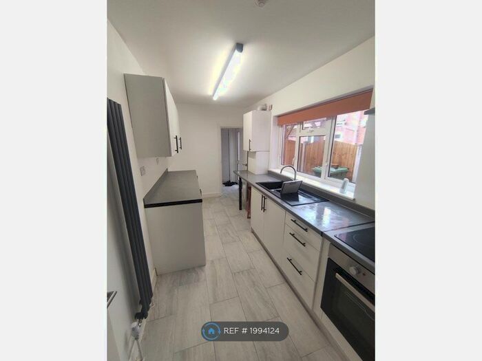 2 Bedroom Terraced House To Rent In Duke Street, Nuneaton, CV11