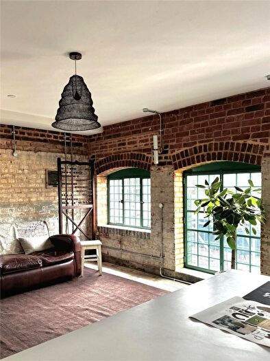 1 Bedroom Terraced House To Rent In Acer Walk, Oxford, Oxfordshire, OX2