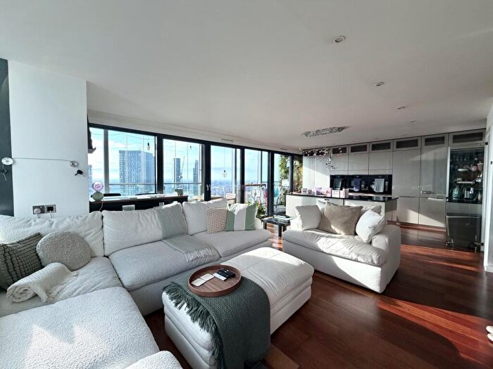 4 Bedroom Apartment To Rent In Beetham Tower, Deansgate, Manchester, M3