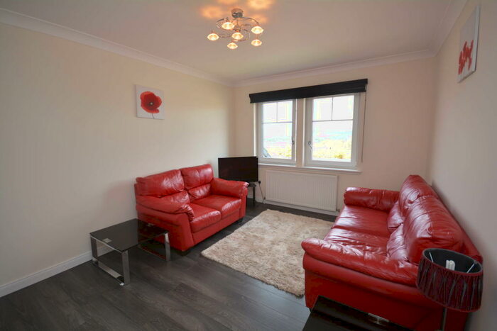 2 Bedroom Flat To Rent In Wades Circle, Inverness, IV2