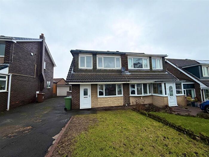 3 Bedroom House For Sale In Symington Gardens, Silksworth, Sunderland, SR3
