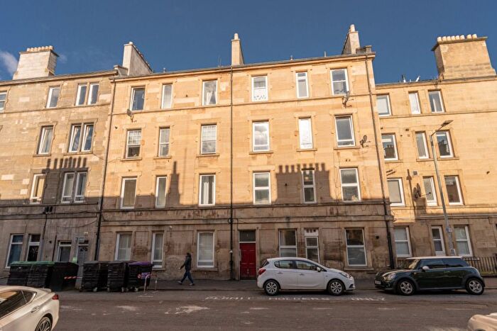 1 Bedroom Flat To Rent In Wardlaw Place, Gorgie, Edinburgh, EH11