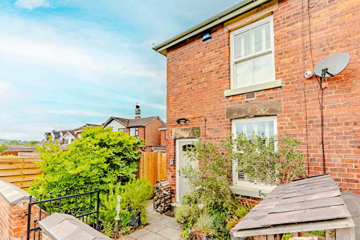 4 Bedroom End Of Terrace House For Sale In Church Street, Denby Village, Ripley, DE5