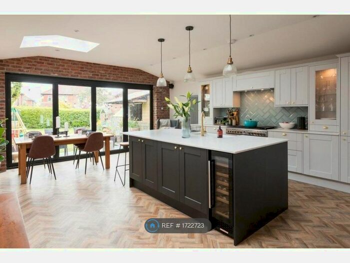 4 Bedroom Semi-Detached House To Rent In Bad Bargain Lane, York, YO31