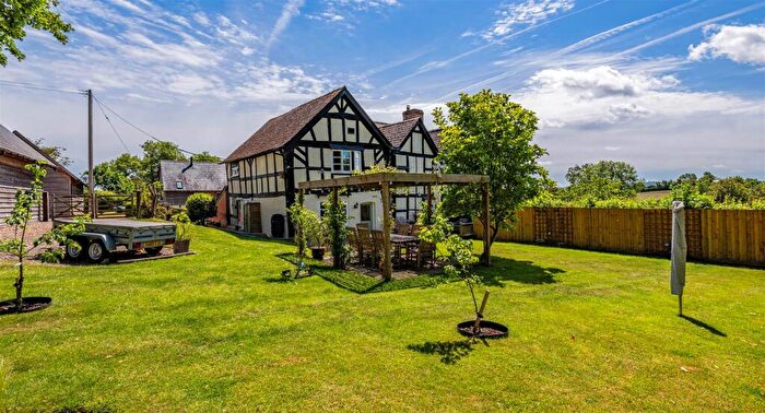 3 Bedroom Detached House For Sale In Lower Mawfield, Allensmore, HR2