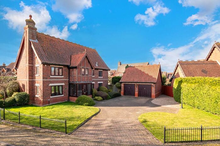 5 Bedroom House For Sale In Cheviot Close, Sleaford, NG34