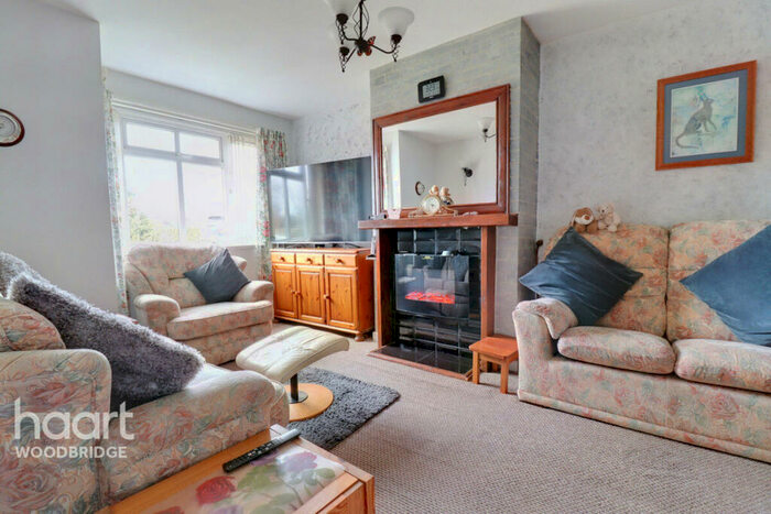 2 Bedroom Semi-Detached Bungalow For Sale In Mill Hoo, Woodbridge, IP12