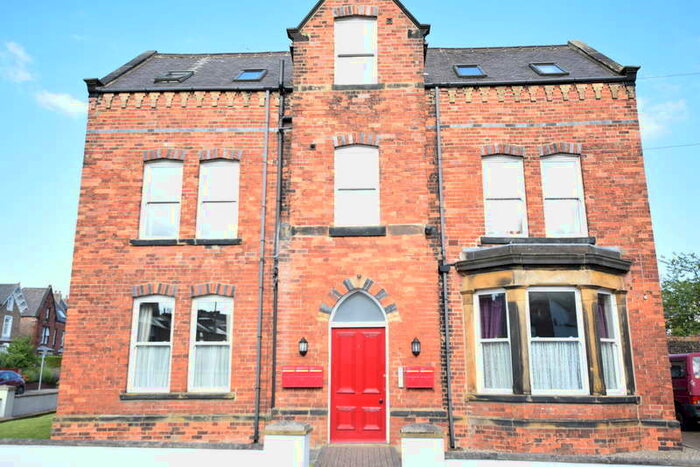 1 Bedroom Flat To Rent In New Parks Crescent, Scarborough, YO12