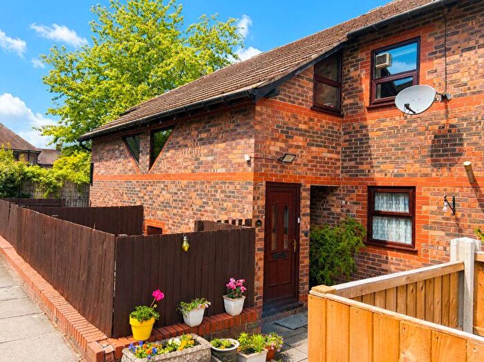 1 Bedroom Maisonette For Sale In Lukesland Avenue, Stoke-On-Trent, ST4