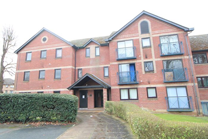 2 Bedroom Flat For Sale In Claremont Heights, Colchester, CO1