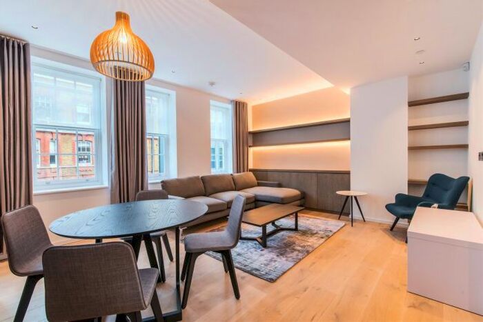 2 Bedroom Flat To Rent In Bolsover Street, London, W1W
