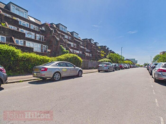 2 Bedroom Flat For Sale In Chates Farm Court, John Street, Brighton, BN2