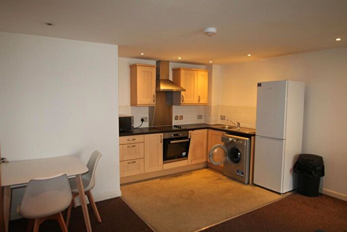 2 Bedroom Flat To Rent In . Cymbeline House, Shakespeare Street, Nottingham, NG1